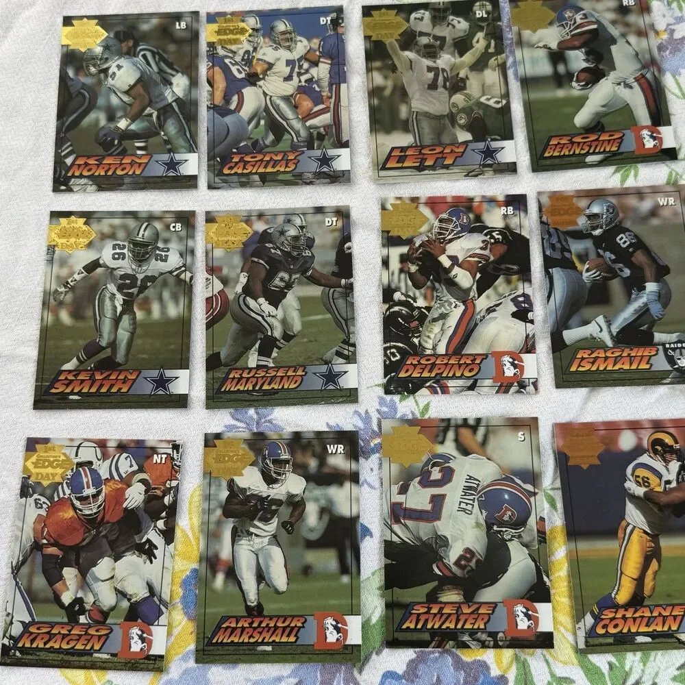 1994 Collectors Edge Football 250 Card Lot NM Barry Sanders John Elway Aikman